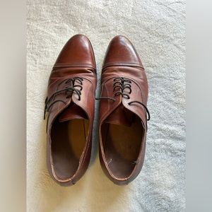 Size 44 men’s dress shoe